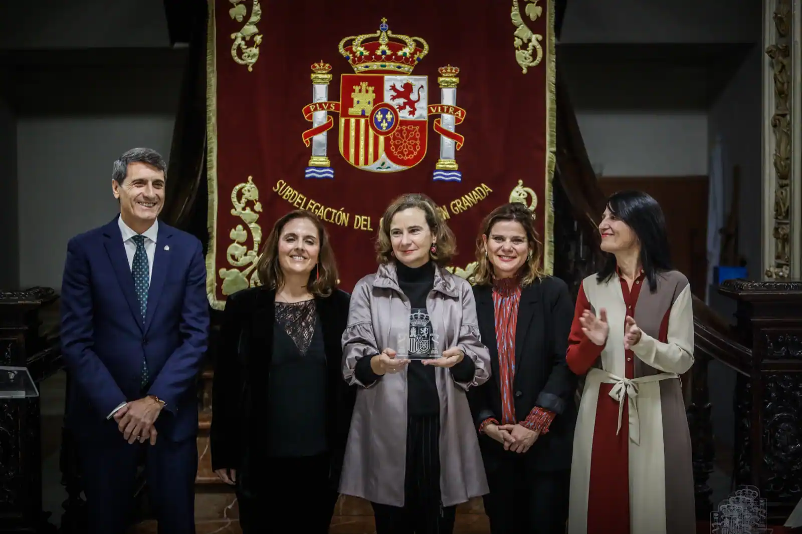 La Subdelegación de Gobierno de Granada premia al Proyecto GEAS-Mujeres que estudian La Tierra